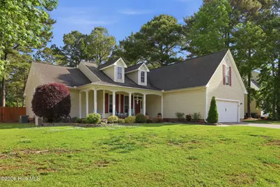 320 Osprey Point Drive, Sneads Ferry, NC 28460 - Photo 2