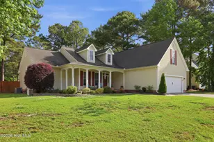 320 Osprey Point Dr, Sneads Ferry, NC 28460 - Photo 2