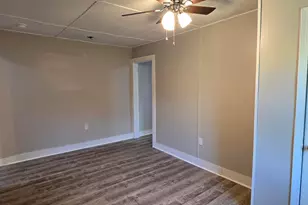 1907 S Pitt St, Greenville, NC 27834 - Photo 8