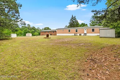 112 Jefferson Drive, Hoffman, NC 28347 - Photo 28