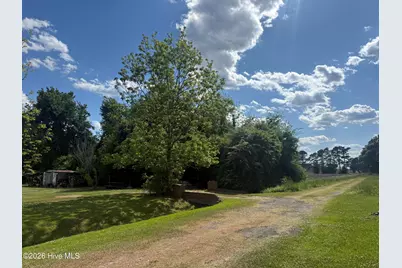 3 W Hayes Street, Burgaw, NC 28425 - Photo 4