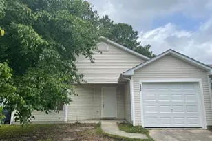 3031 Foxhorn Rd, Jacksonville, NC 28546 - Photo 1