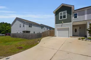 220 Holly Sands Loop, Holly Ridge, NC 28445 - Photo 2
