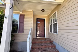 145 Broadleaf Dr, Jacksonville, NC 28546 - Photo 2