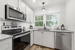 307 Orange St, Beaufort, NC 28516 - Photo 8