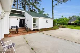 1106 Caracara Dr, New Bern, NC 28560 - Photo 32