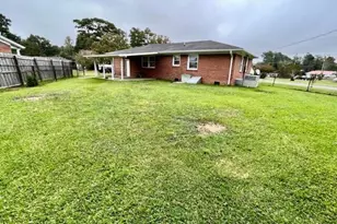 34 Berkshire Dr, Jacksonville, NC 28546 - Photo 16