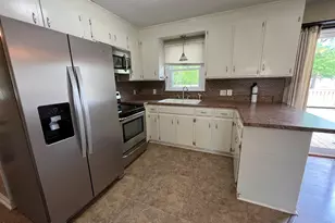 2133 Catherine Lake Rd, Richlands, NC 28574 - Photo 8