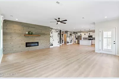 101 Kings Harbor Drive, Holly Ridge, NC 28445 - Photo 32