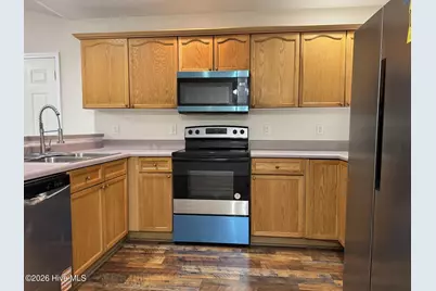 1905 N County Drive, Castle Hayne, NC 28429 - Photo 4