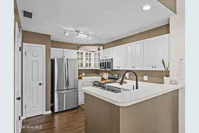 4156 Breezewood Drive #204, Wilmington, NC 28412 - Photo 6