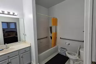 1017 S 8th St, Wilmington, NC 28401 - Photo 8