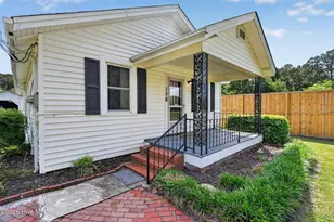 138 Victoria Dr, Wilmington, NC 28401 - Photo 2