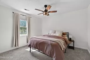 104 Pine Needle Dr, Hubert, NC 28539 - Photo 18