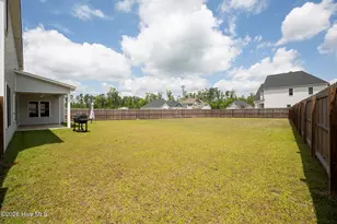 204 W Broughton Ln, Rocky Point, NC 28457 - Photo 48