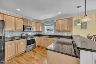 104 NE 8th St, Oak Island, NC 28465 - Photo 12