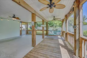 104 NE 8th St, Oak Island, NC 28465 - Photo 34