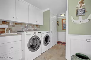 4090 4th St, Surf City, NC 28445 - Photo 26