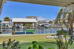 4090 4th St, Surf City, NC 28445 - Photo 6