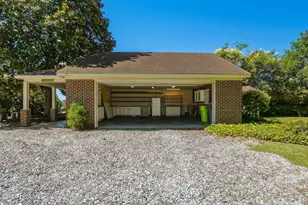 411 E Front St, New Bern, NC 28560 - Photo 48