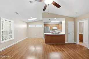 3907 Elizabeth Ave, New Bern, NC 28562 - Photo 12