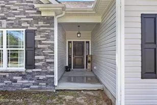 4201 Needmore Rd, Turkey, NC 28393 - Photo 4