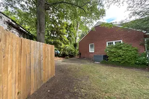 115 Jean Cir, Jacksonville, NC 28540 - Photo 4