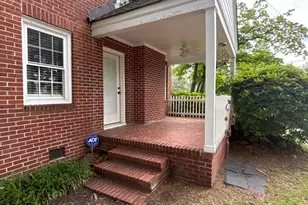 115 Jean Cir, Jacksonville, NC 28540 - Photo 2