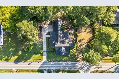207 W 3rd Street, Princeton, NC 27569 - Photo 2