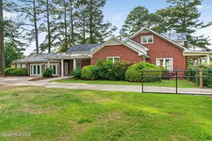 207 W 3rd St, Princeton, NC 27569 - Photo 46