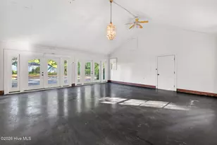 207 W 3rd St, Princeton, NC 27569 - Photo 28