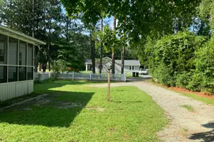 1101 N Poplar St, Aberdeen, NC 28315 - Photo 16