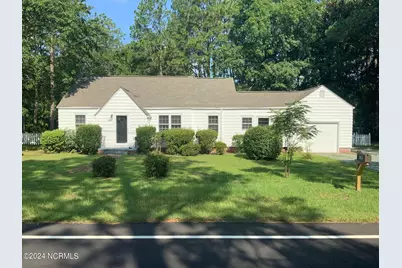 1101 N Poplar Street, Aberdeen, NC 28315 - Photo 1