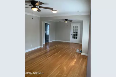 1101 N Poplar Street, Aberdeen, NC 28315 - Photo 2