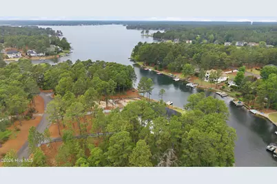 137 Callis Circle, West End, NC 27376 - Photo 16