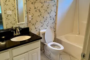 2806 Mulberry Ln, Greenville, NC 27858 - Photo 14