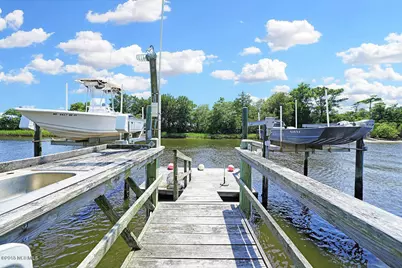 115 SW Yacht Drive, Oak Island, NC 28465 - Photo 6