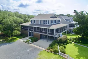 115 SW Yacht Dr, Oak Island, NC 28465 - Photo 8