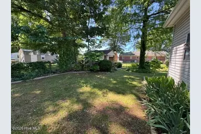 921 N Liberty Street, Ahoskie, NC 27910 - Photo 10