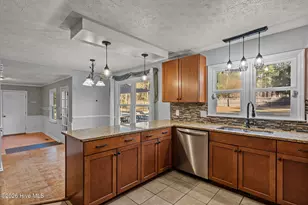 215 Canterbury Rd, Southern Pines, NC 28387 - Photo 18