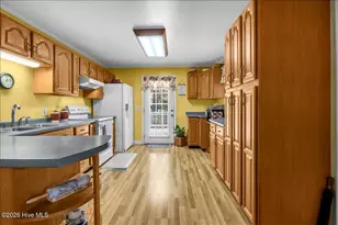 110 Dogwood Cir, Leland, NC 28451 - Photo 6