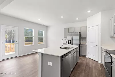 908 Lanyard Lane, New Bern, NC 28560 - Photo 10