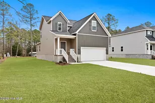 908 Lanyard Ln, New Bern, NC 28560 - Photo 1