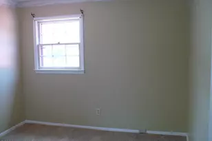 218 Parkwood Dr, Jacksonville, NC 28546 - Photo 12