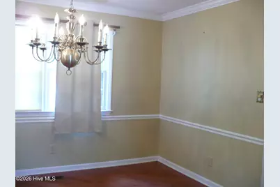 218 Parkwood Drive, Jacksonville, NC 28546 - Photo 6
