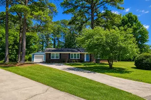 34 Heritage Ct, Jacksonville, NC 28540 - Photo 2