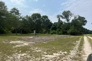 882 Eagles Nest Rd, Dudley, NC 28333 - Photo 2