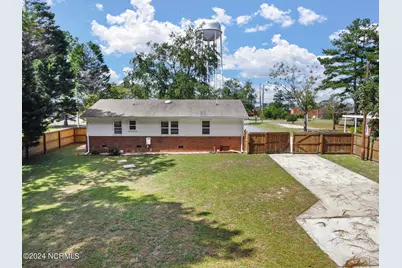 1708 N Poplar Street, Aberdeen, NC 28315 - Photo 26