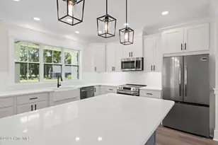 1686 E Magnolia Ct SW, Ocean Isle Beach, NC 28469 - Photo 14