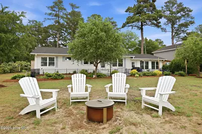 304 Sunnyside Drive, Washington, NC 27889 - Photo 8